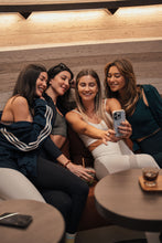 Load image into Gallery viewer, Rē One Central x Fiena: A Wellness Experience in Honour of Women’s Health
